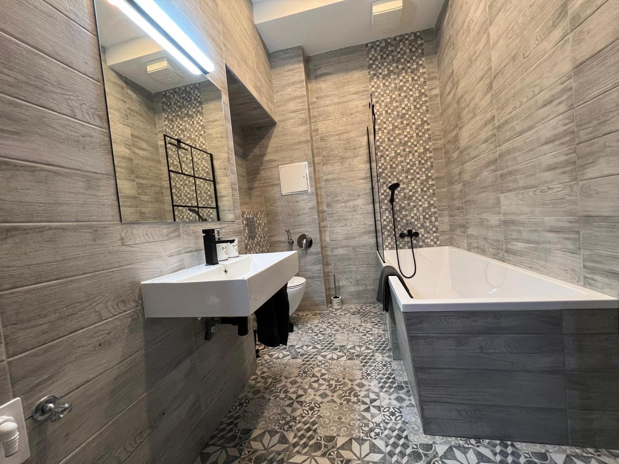 קרלובי וארי Great Living Apartments מראה חיצוני תמונה